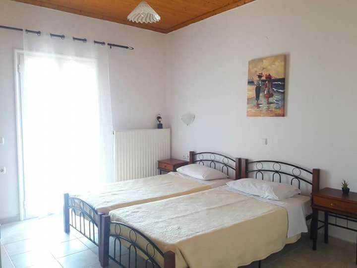 Villa Thanos Marathiás Exterior foto